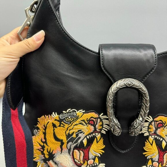 100% Authentic GUCCI Soho Leather Shoulder Bag 644-081924 - Picture 3 of 16